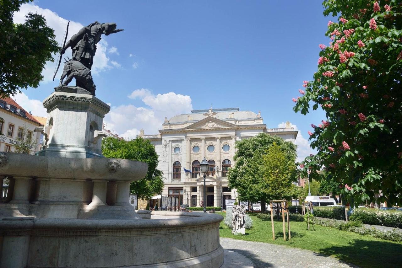 Fresh And Personal Near Buda Castle Budapest Exterior foto